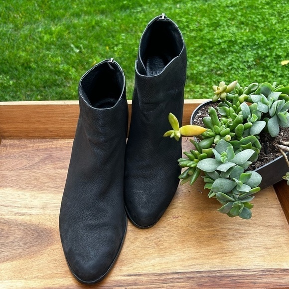 EILEEN FISCHER  “PEER” Suede Booties Heeled Ankle Boots Black | Size 9.5 - Picture 11 of 11